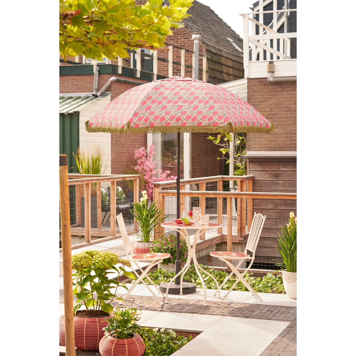 Parasol Mitchell - H238 x Ø220 cm - Fuchsia